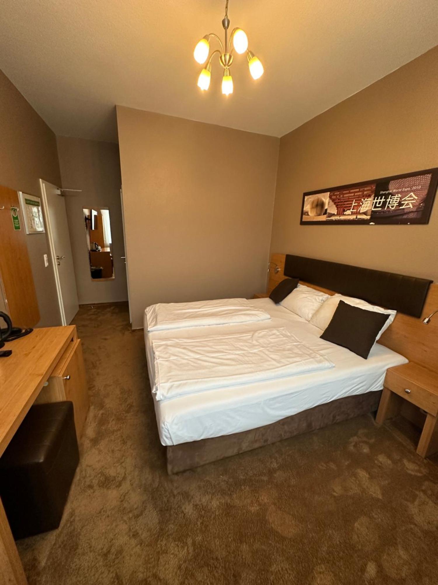 Hotel Expo Frankfurt City Centre Frankfurt am Main Kültér fotó